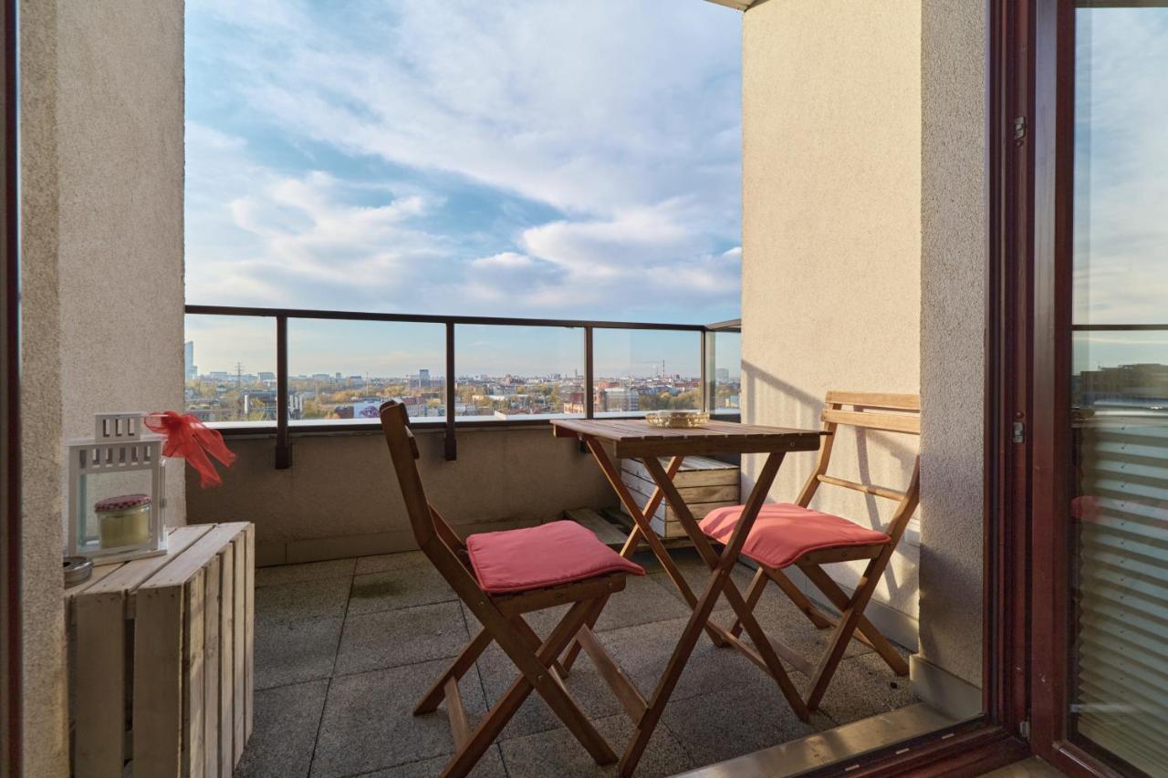 Apartment Wroclaw Krakowska With Balcony And Free Garage By Noclegi Renters Экстерьер фото