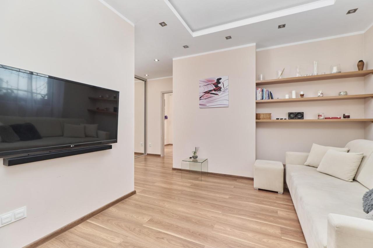 Apartment Wroclaw Krakowska With Balcony And Free Garage By Noclegi Renters Экстерьер фото